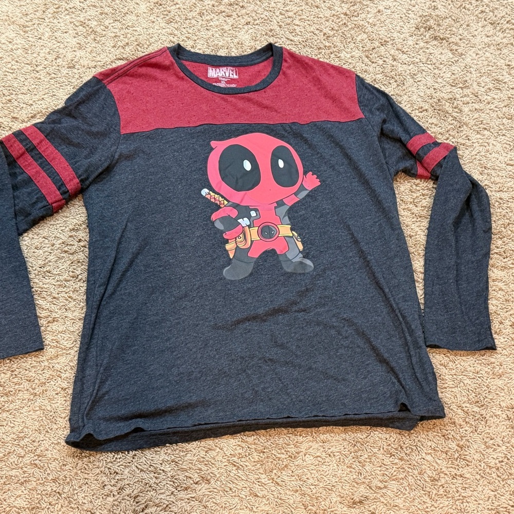 Marvel Baby Deadpool Men’s T-Shirt Black Red Size Extra Large XL Long Sleeve